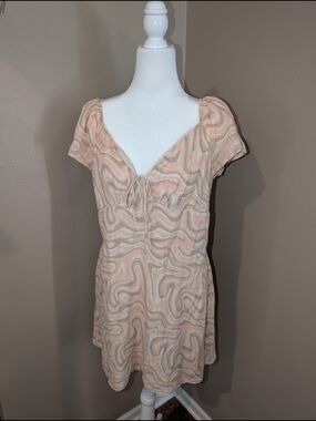 American Eagle Peach & Cream Smocked Top Dress